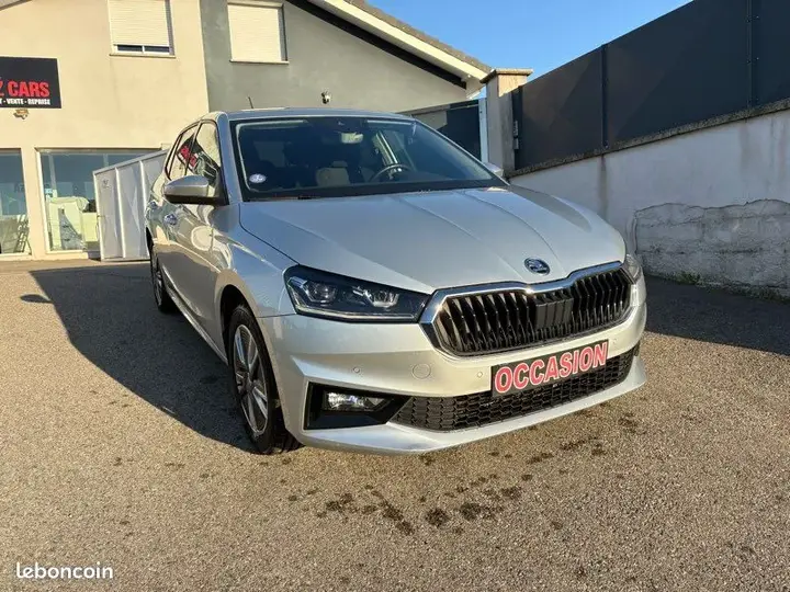 Skoda Fabia 2023 photo 3