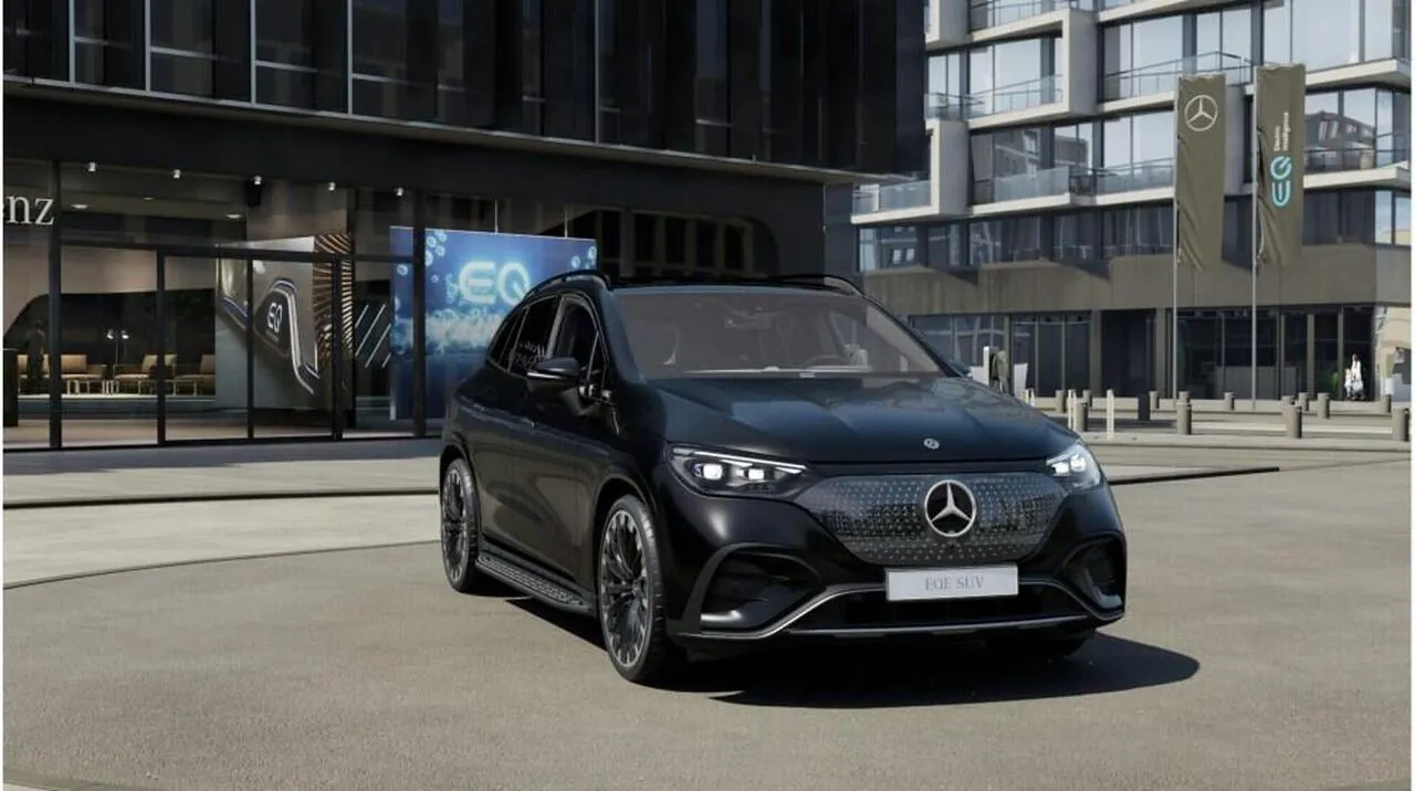 Mercedes-Benz Eqe photo 2