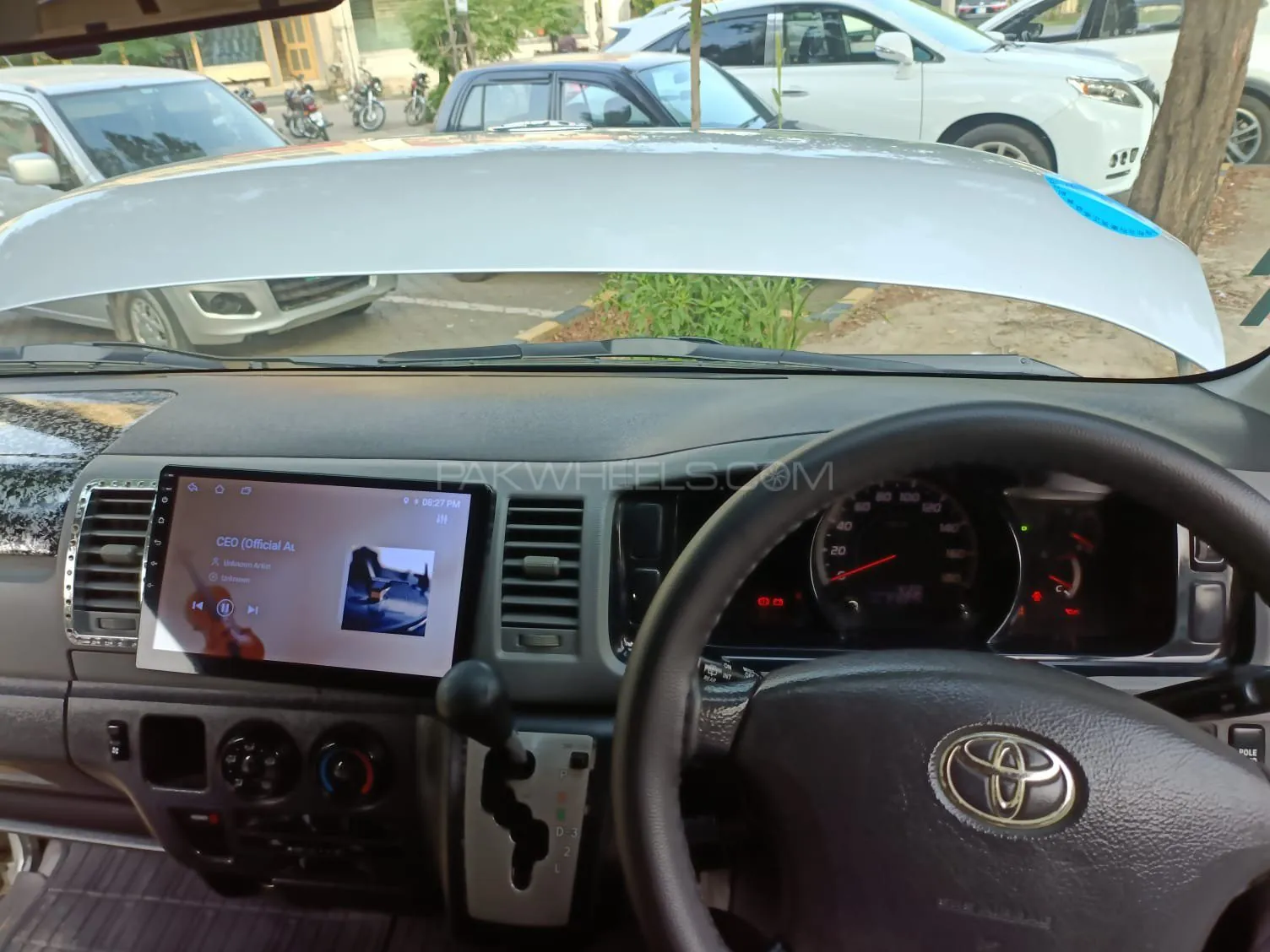 Toyota Hiace