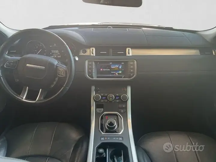 Land Rover Evoque 2017 photo 4