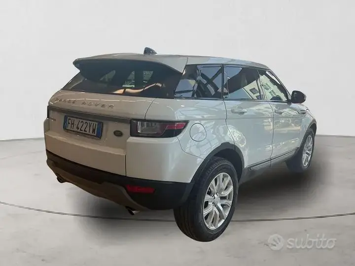 Land Rover Evoque 2017 photo 2