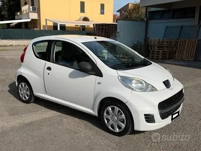 Peugeot 107 2009 photo 2