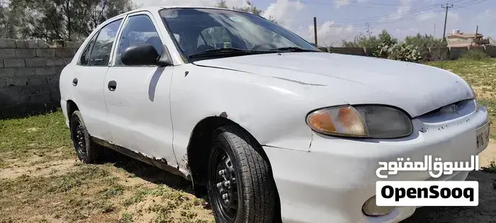 Hyundai Accent 1997 photo 5