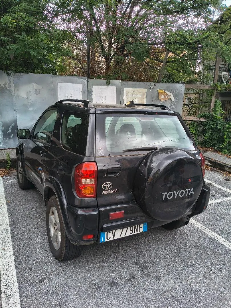 Toyota Rav4 2005 photo 2