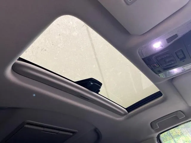 Toyota Alphard 2020 photo 3
