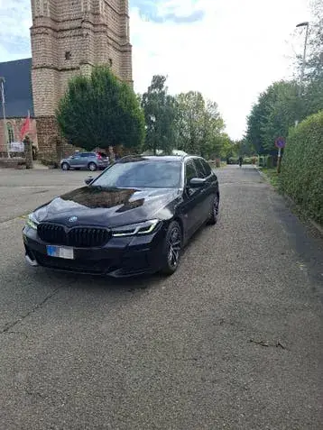 BMW 530E