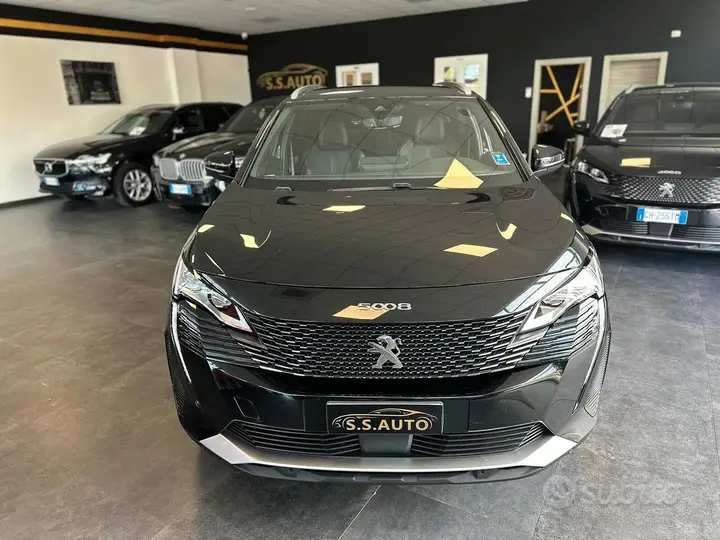 Peugeot 5008 2023 photo 2