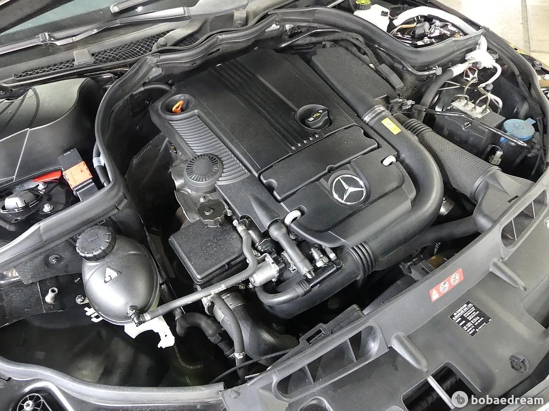 Mercedes-Benz C200 2012 photo 5