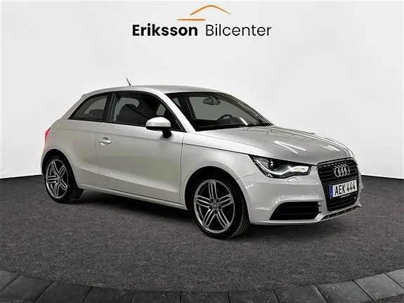 Audi A1 2011 photo 2