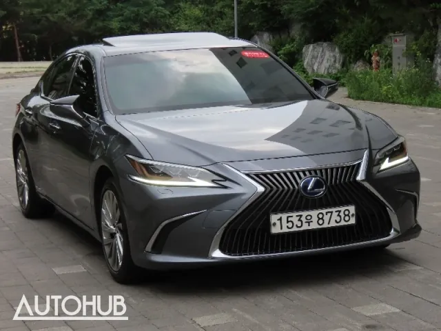 Lexus Es 2021 photo 2