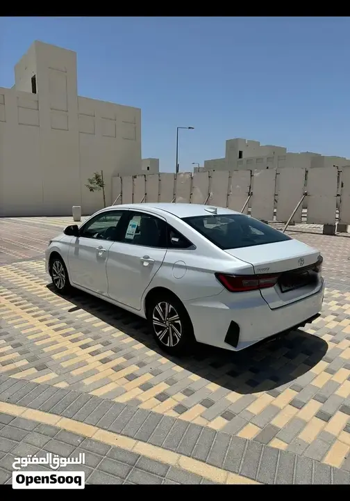 Toyota Yaris 2023 photo 4