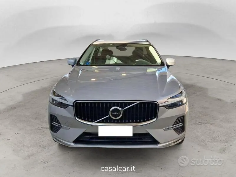 Volvo Xc60 2022 photo 2