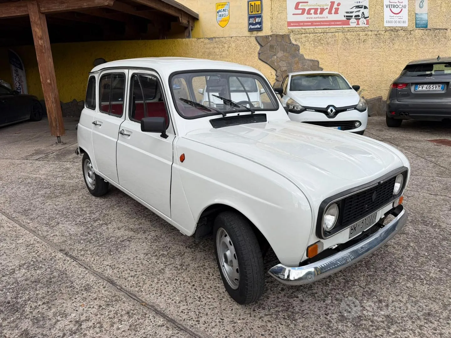 Renault 4 1984 photo 2