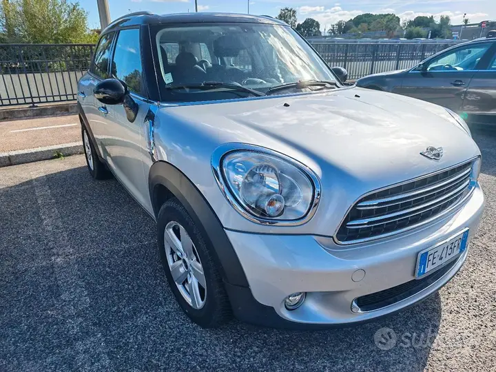 Mini Countryman 2016 photo 2