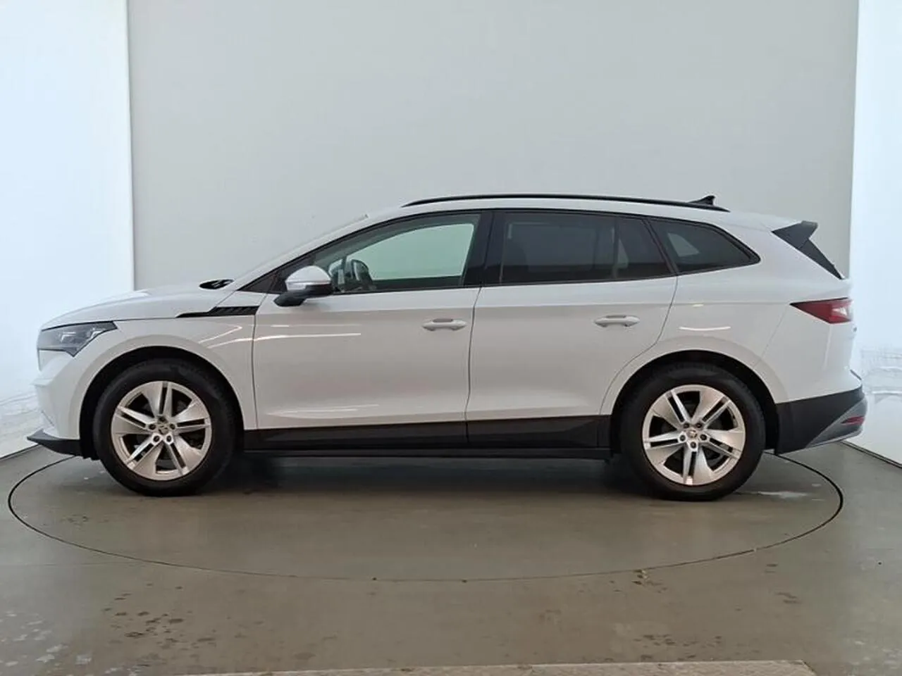 Skoda Enyaq 2024 photo 4