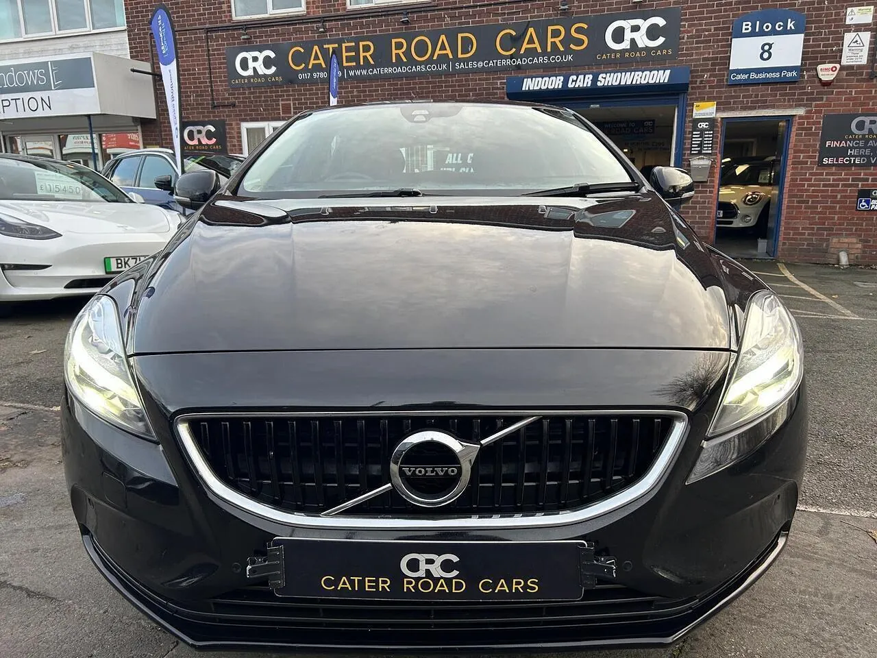 Volvo V40 2019 photo 2