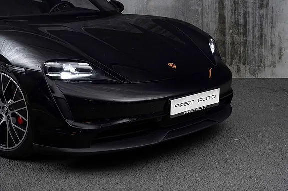 Porsche Taycan 2021 photo 2