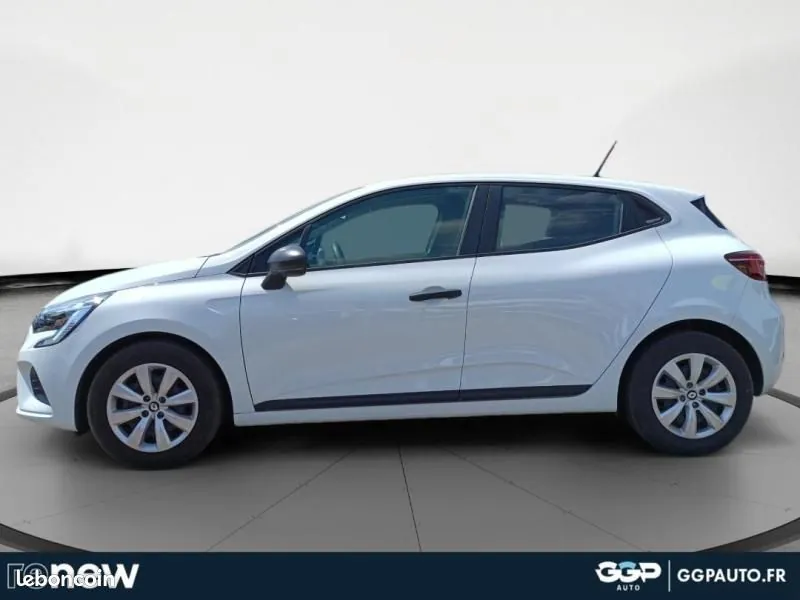 Renault Clio 2023 photo 2