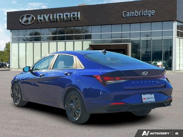 Hyundai Elantra 2022 photo 3