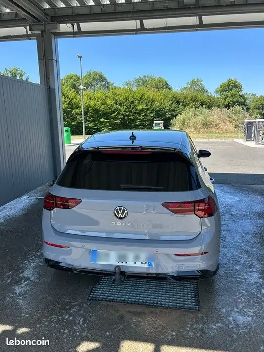 Volkswagen Golf 2022 photo 2