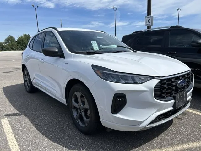 Ford Escape 2023 photo 4