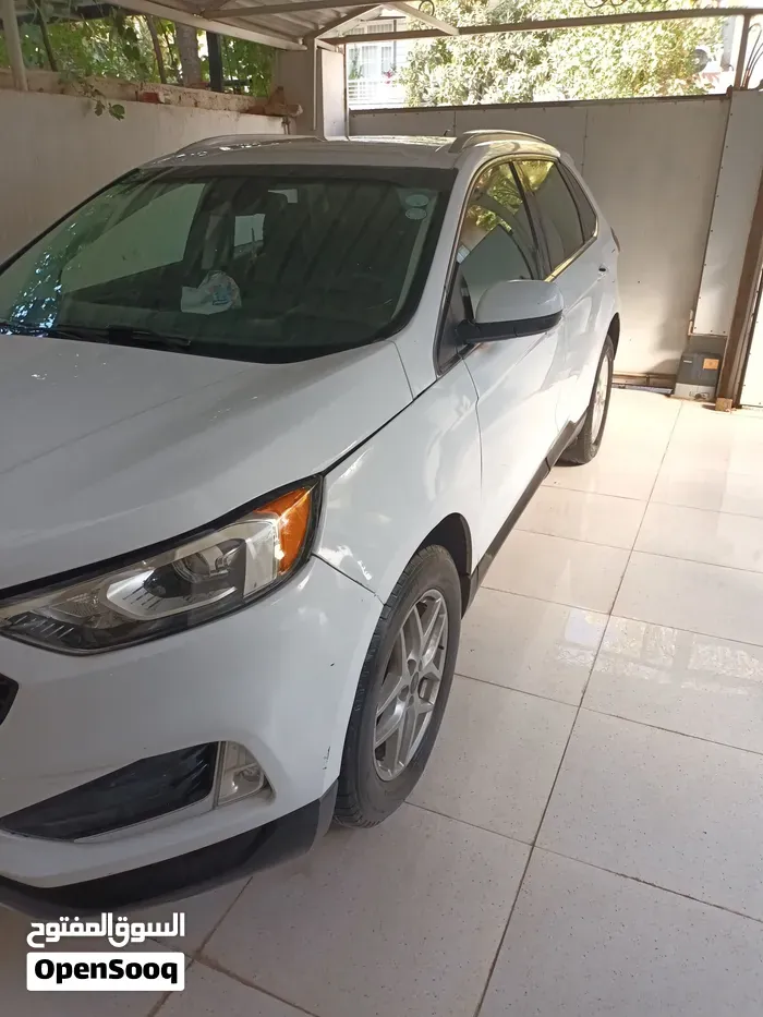Ford Edge 2022 photo 3