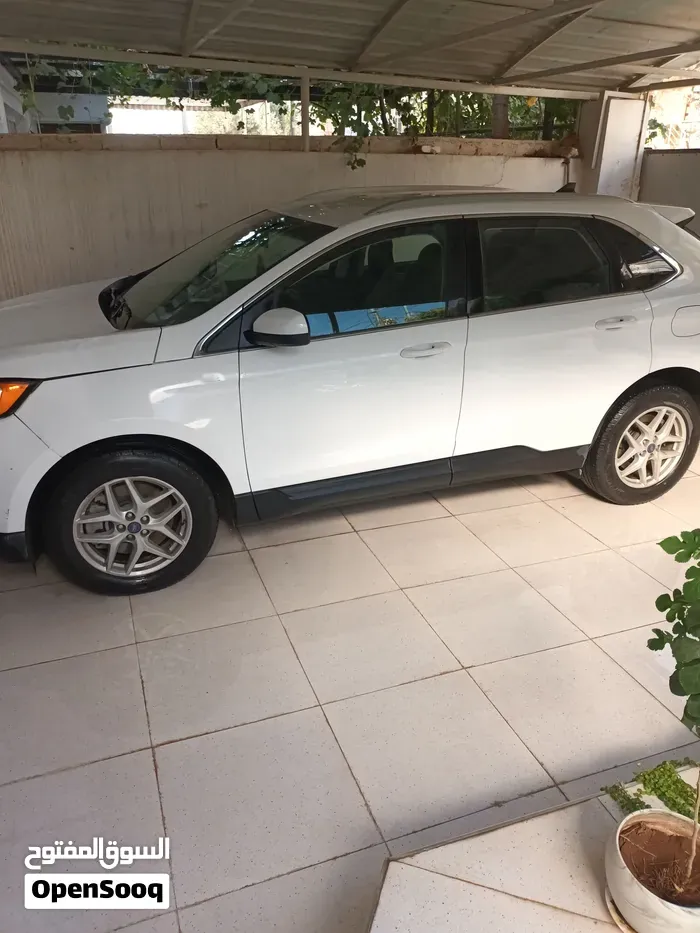 Ford Edge 2022 photo 4
