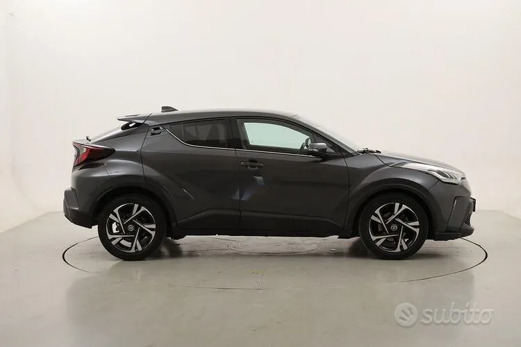 Toyota C-Hr 2023 photo 3