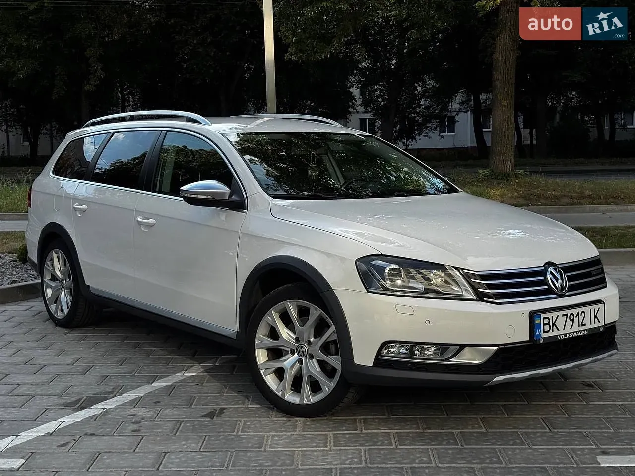 Volkswagen Passat Alltrack 2013 photo 4