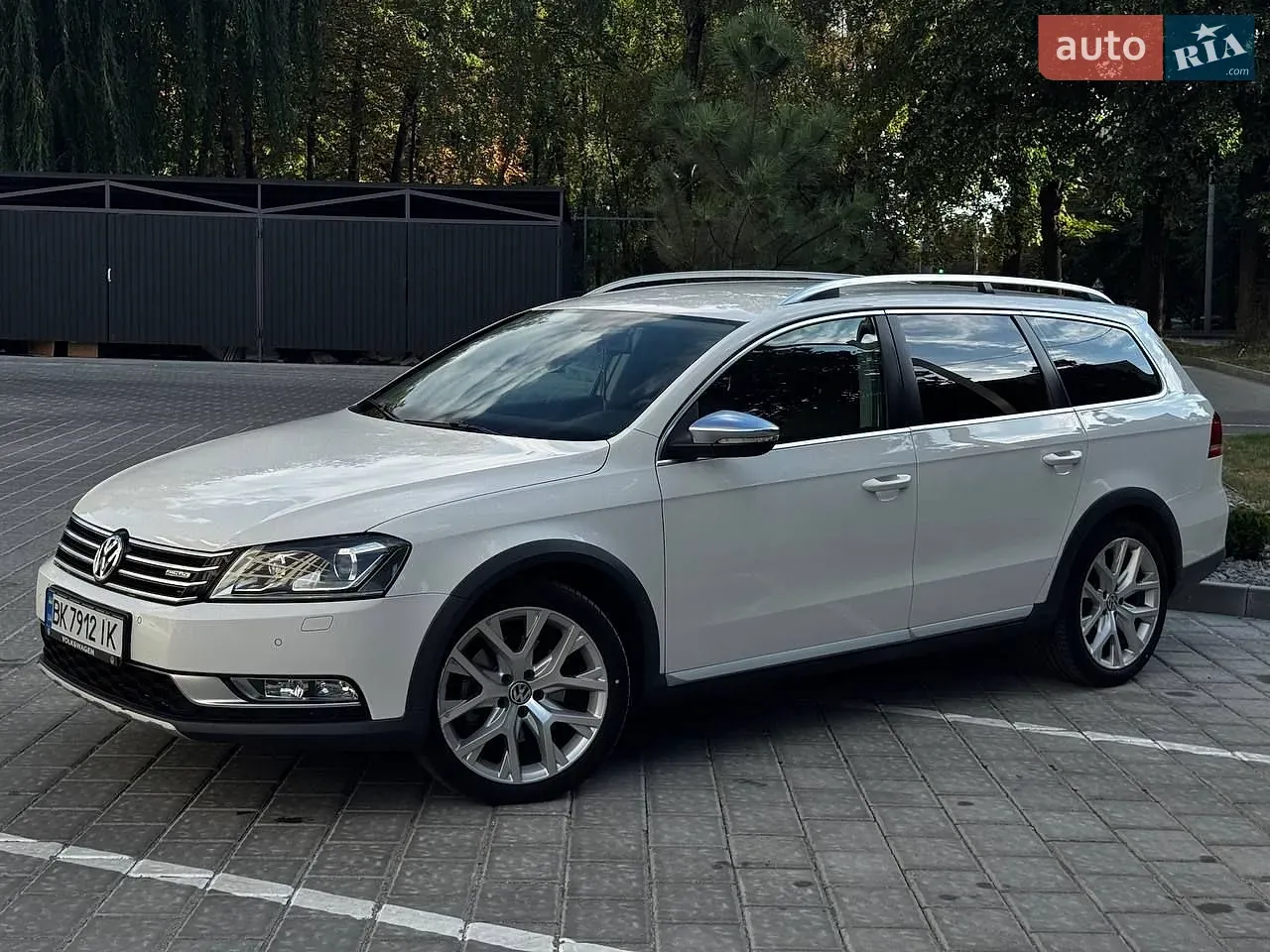 Volkswagen Passat Alltrack 2013 photo 3