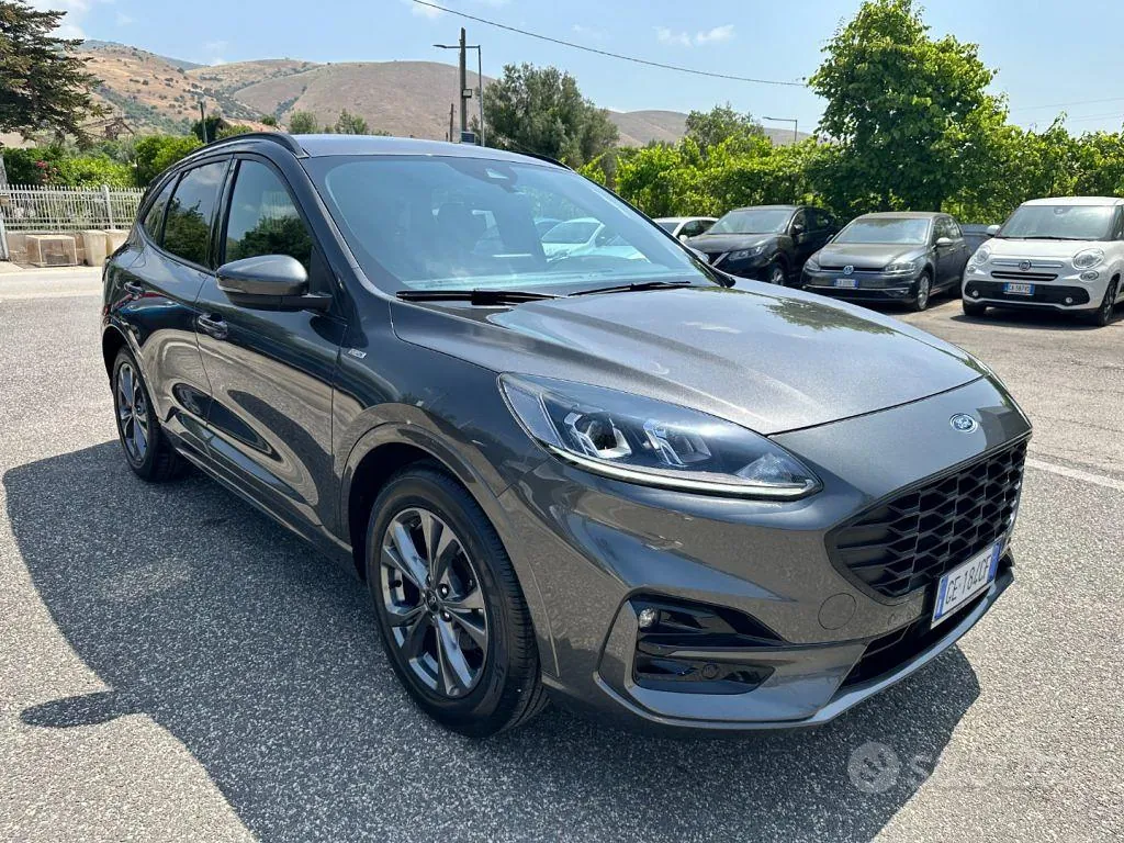 Ford Kuga 2021 photo 2