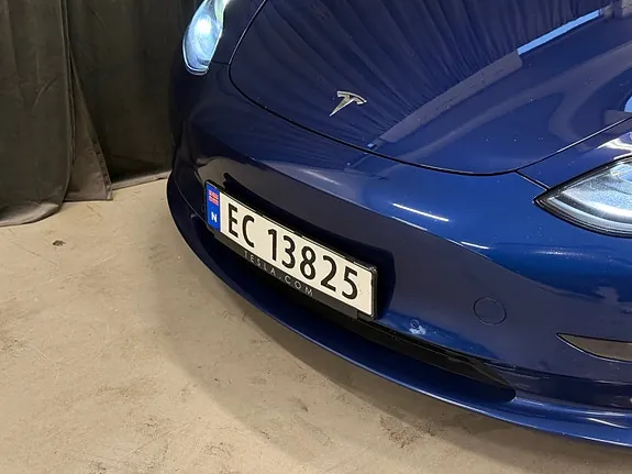 Tesla Model 3 2021 photo 4