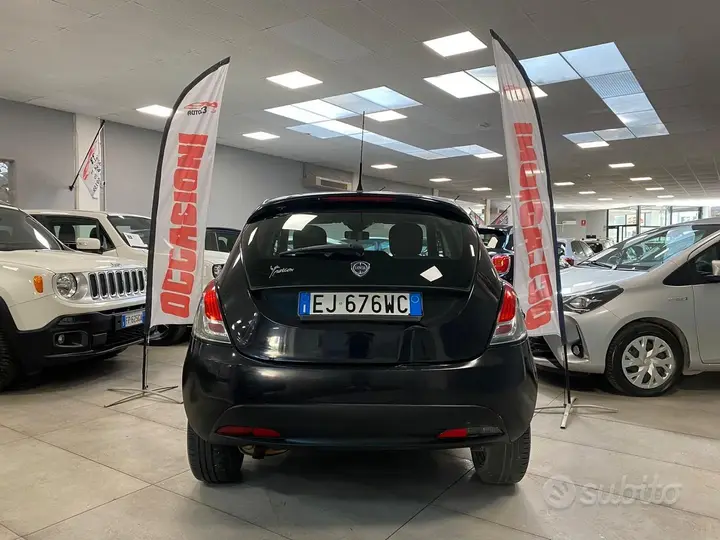 Lancia Ypsilon 2011 photo 5