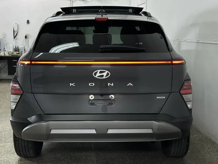 Hyundai Kona 2025 photo 4