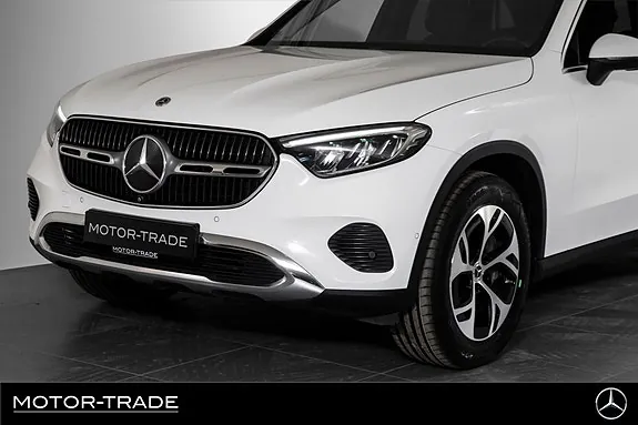 Mercedes-Benz Glc300 E 2023 photo 3