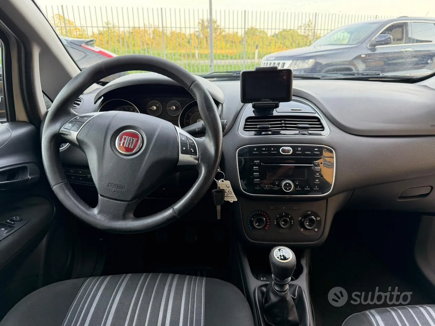 Fiat Punto Evo 2012 photo 3