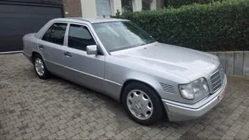 Mercedes-Benz 250D