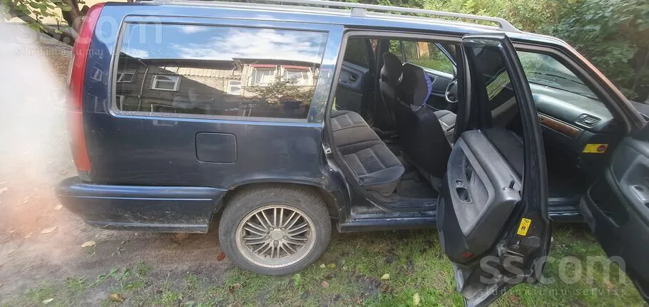 Volvo V70 1998 photo 3