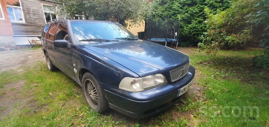 Volvo V70