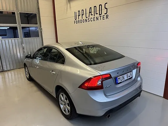 Volvo S60 2013 photo 4