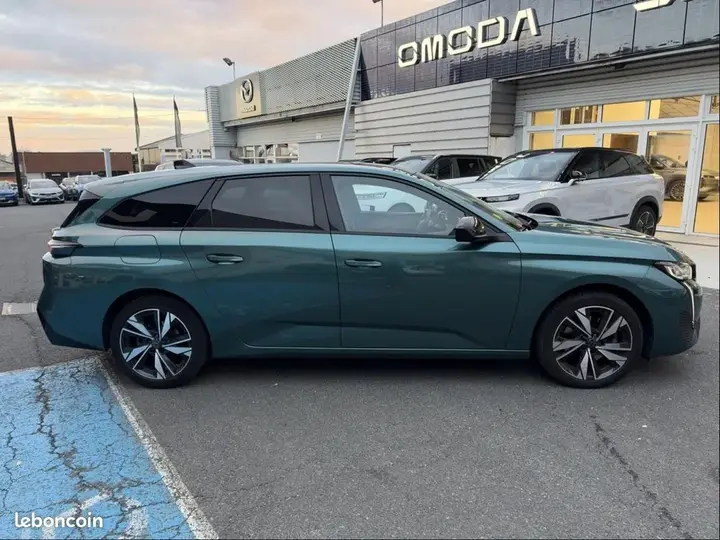 Peugeot 308 2023 photo 4