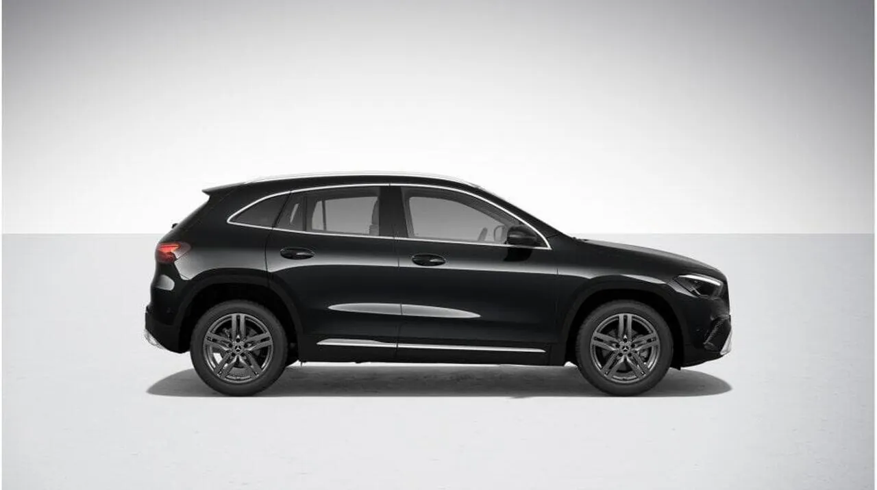 Mercedes-Benz Gla photo 3