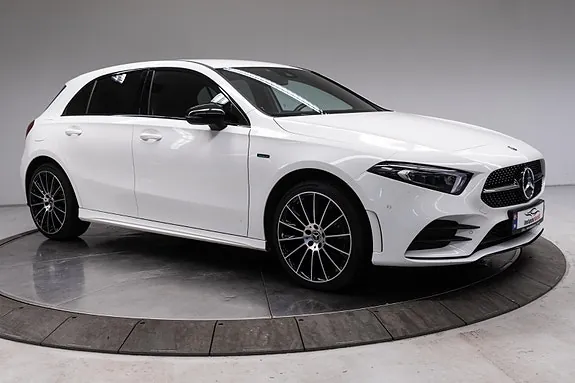 Mercedes-Benz A250 E