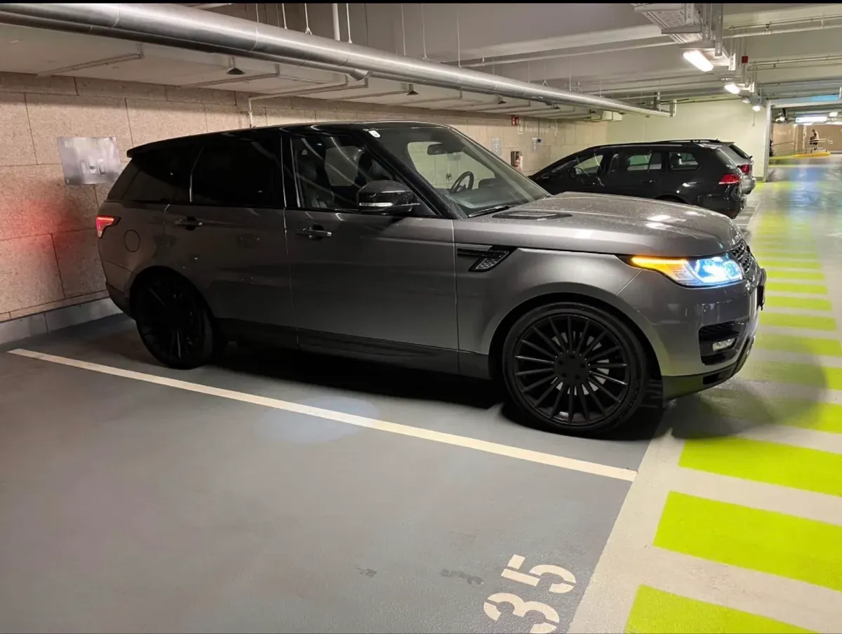 Land Rover Range Rover Sport 2014 photo 2