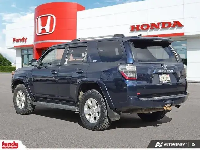 Toyota 4Runner 2019 photo 3