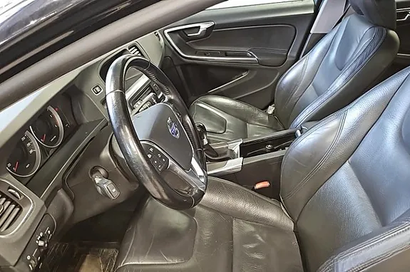 Volvo V60 2013 photo 5