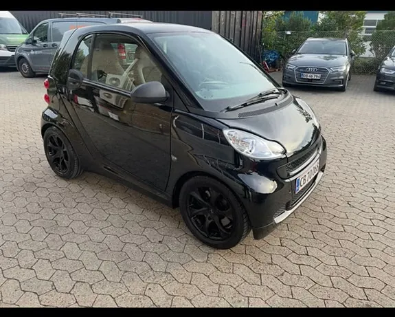 Smart Fortwo Coupe 2009 photo 3