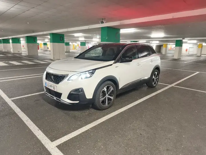 Peugeot 3008 2018 photo 3