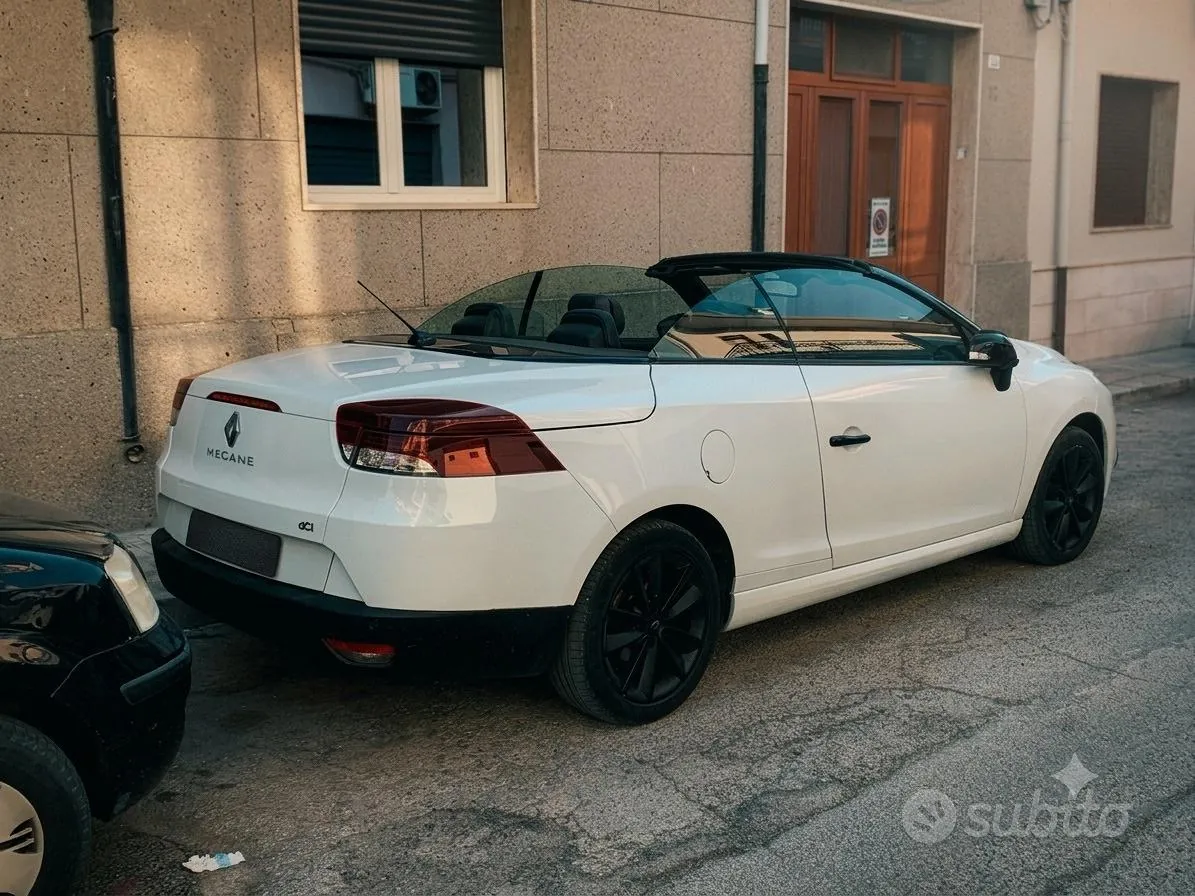 Renault Megane 2010 photo 2