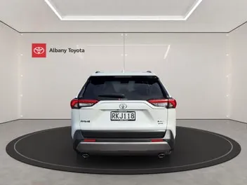 Toyota Rav4 2025 photo 5